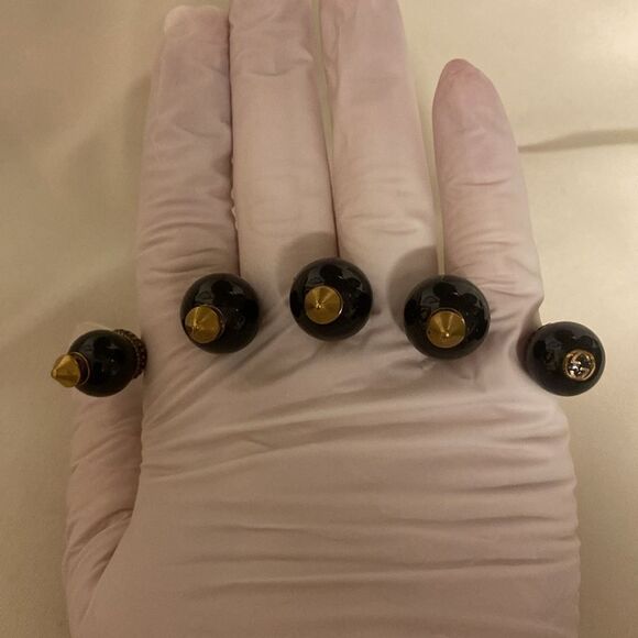 GUCCI - MULTI FINGER RING -
44902511D878029M
SIZE: M - Picture 9 of 12